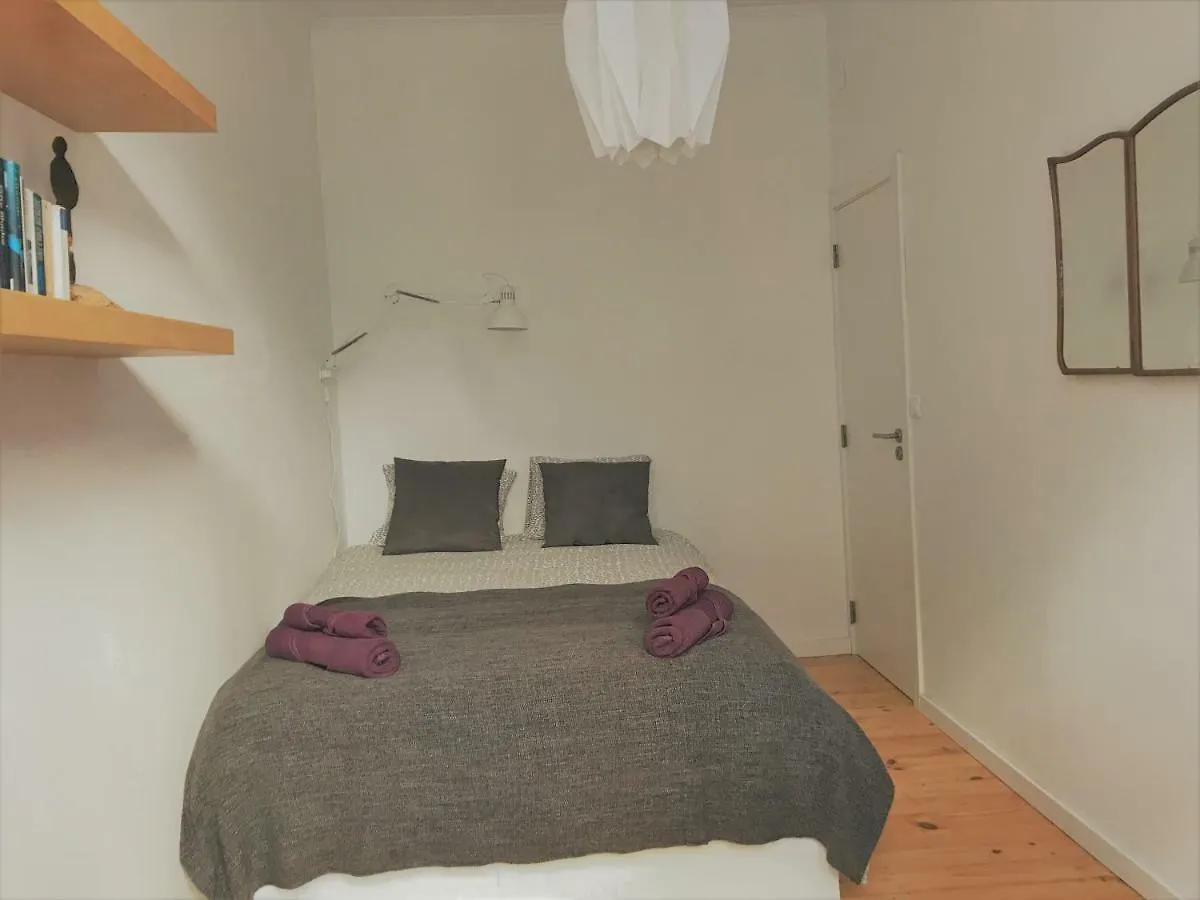 Baixa-Chiado Cosy 5 Bedrooms Lisbona